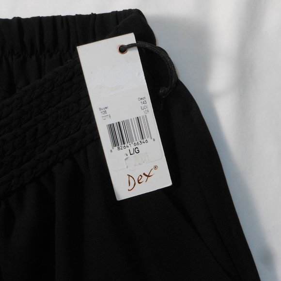 New DEX black flared out skirt - Picture 2 of 6